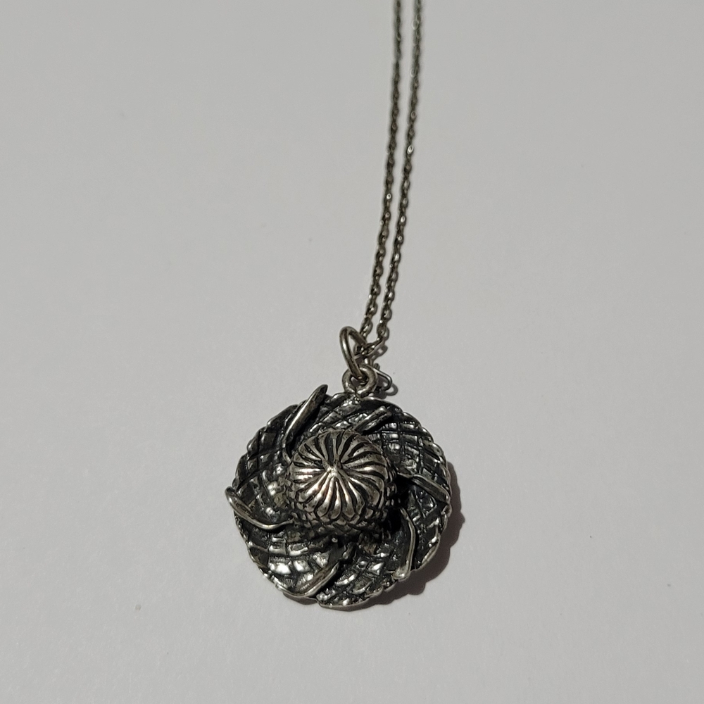 Sterling Silver Hat Pendant Necklace 16"